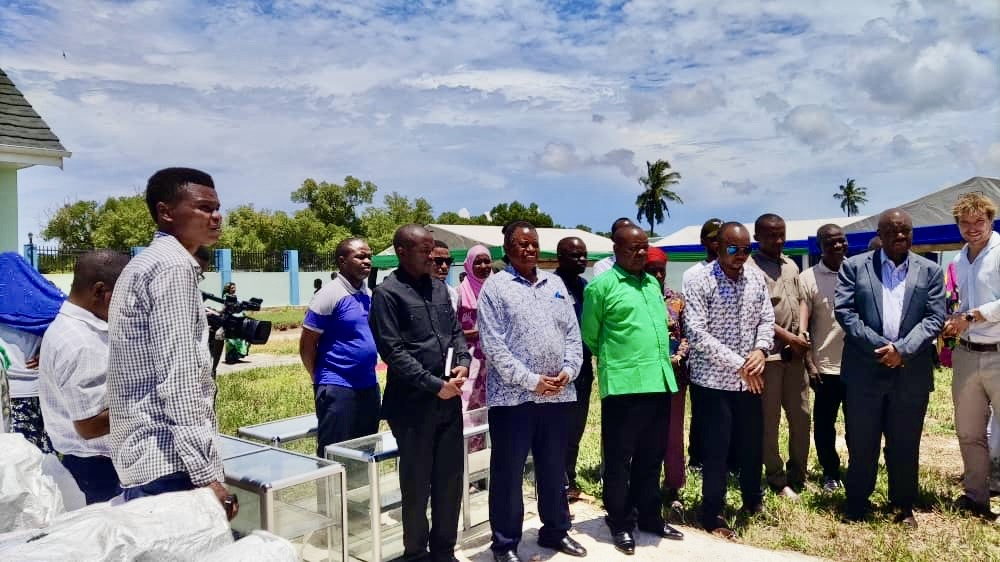MPR | KAIMU MENEJA MPRU ASHIRIKI HAFLA MAKABIDHIANO YA VIBANDA VYA ...